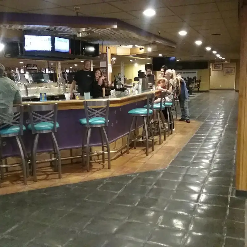 Apache Greyhound Park