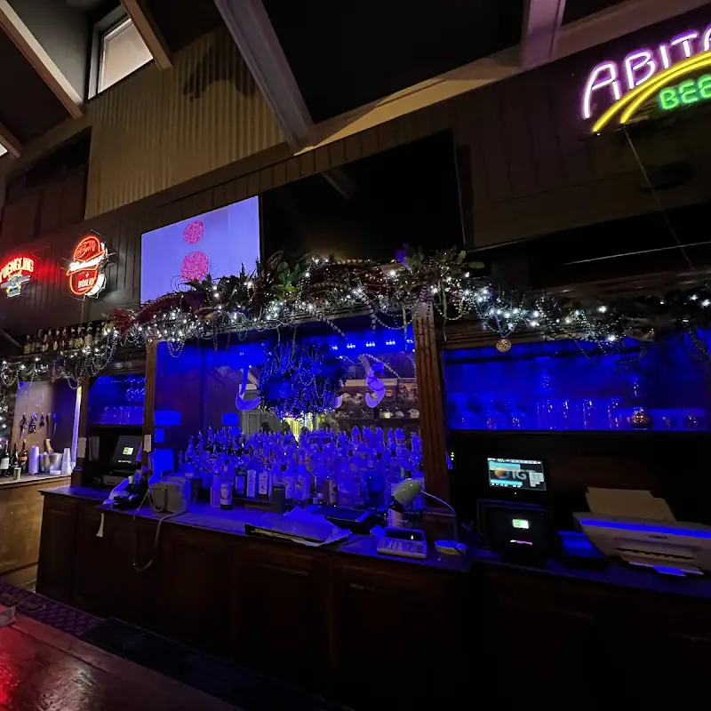 D C's Sports Bar & Steakhouse