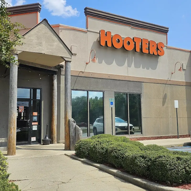 Hooters