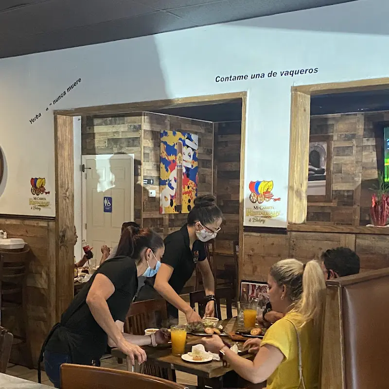 Mi Carreta Restaurant & Bakery