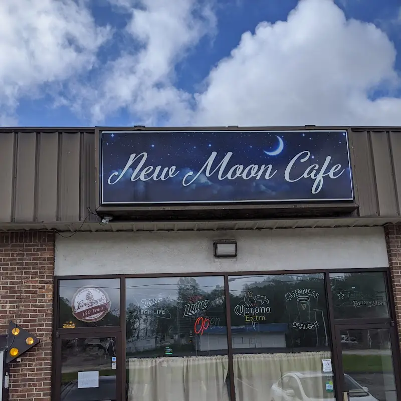 New Moon Cafe