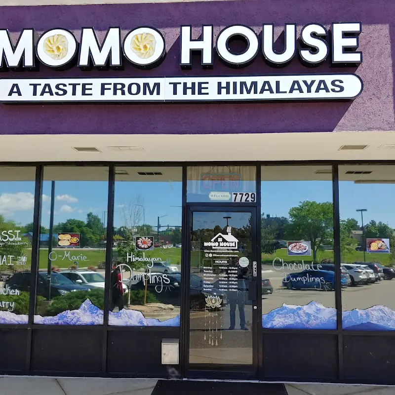 MoMo House