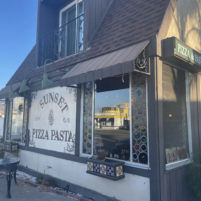 Sunset Pizza & Pasta