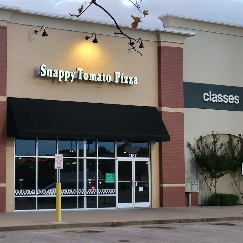 Snappy Tomato Pizza
