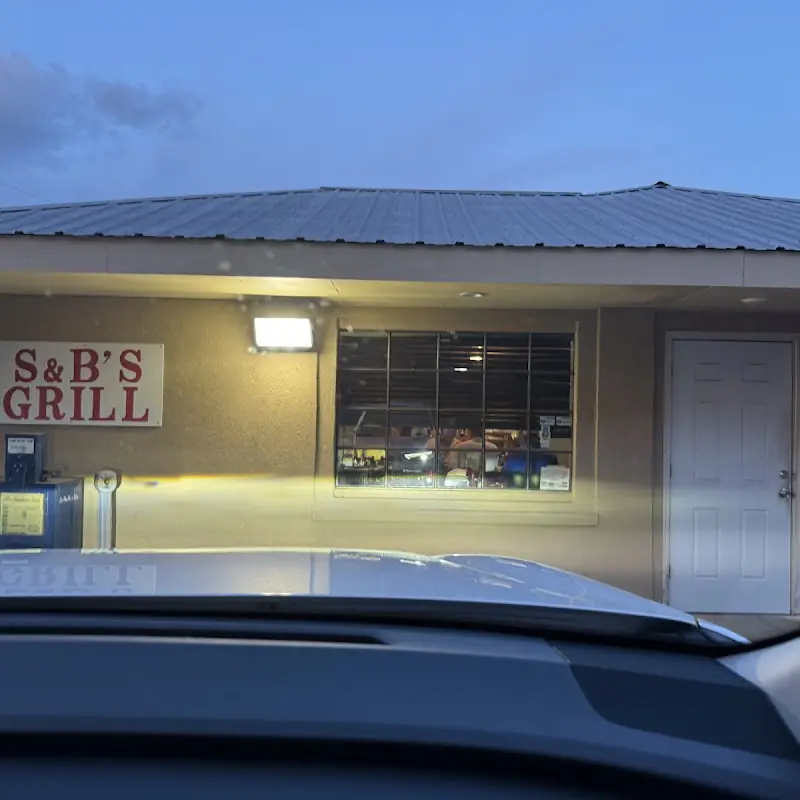 S & B Sports Bar