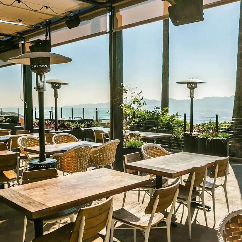 Castaway Restaurant, Bar & Special Events
