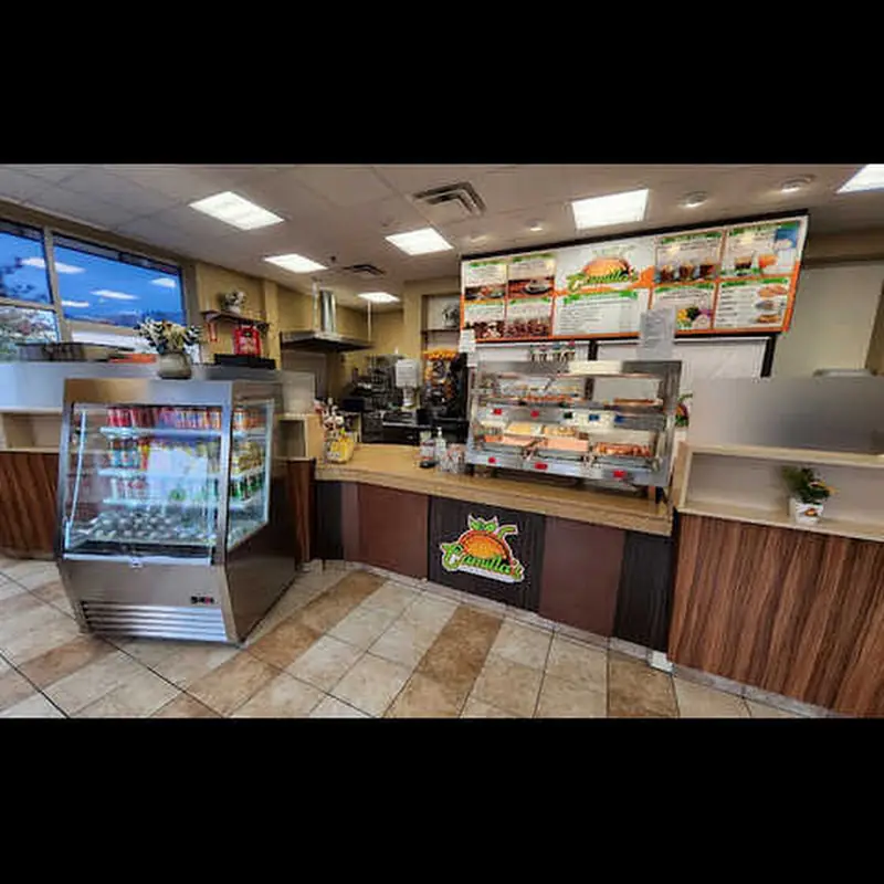 Camilla's Cafe & Breakfast