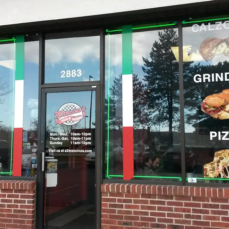 Mancino's Pizza & Grinders