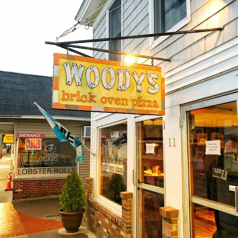Woodys Brick Oven Pizza