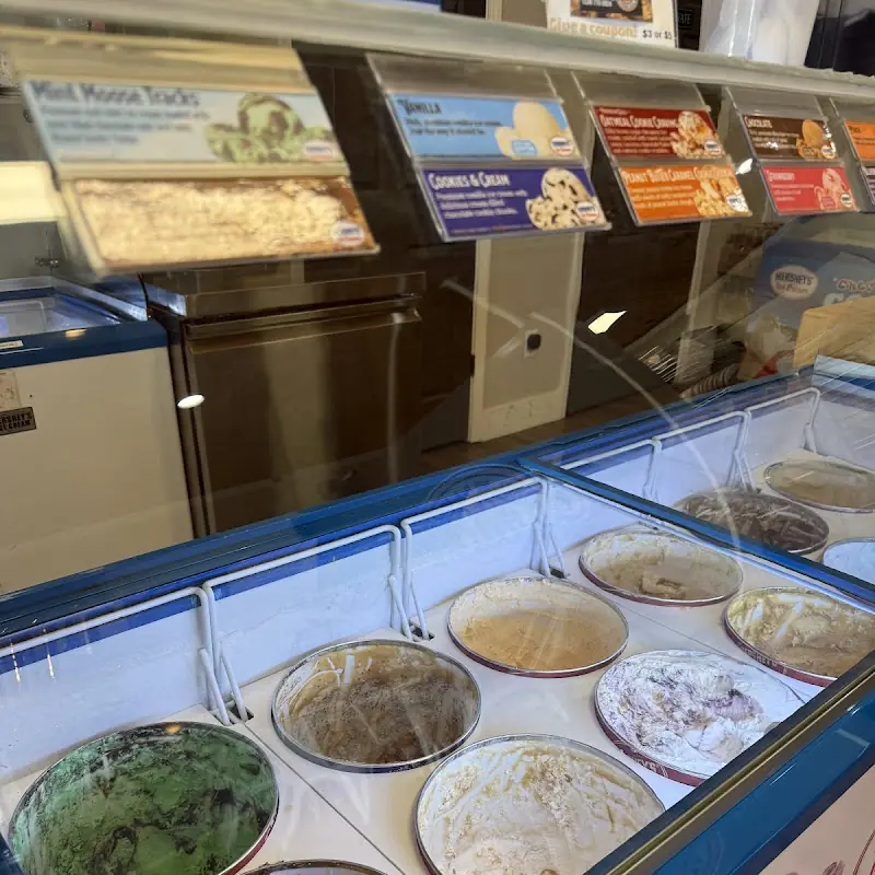 W Walnut Cookie Co