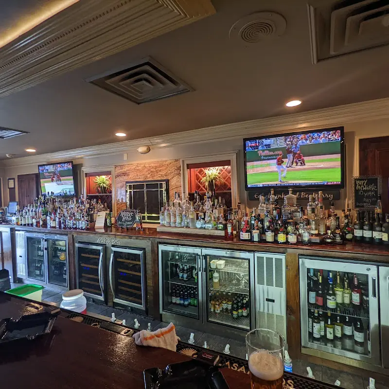Jamie's Cigar Bar & Restaurant
