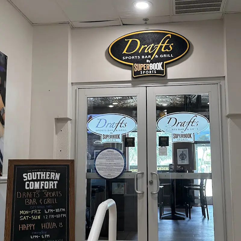 Drafts Sports Bar & Grill