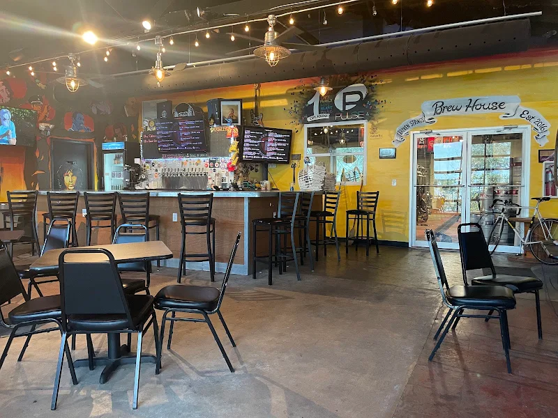 Broken Strings Taproom