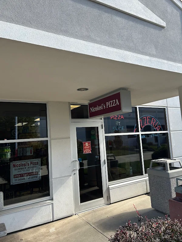 Nicolosi's Pizza
