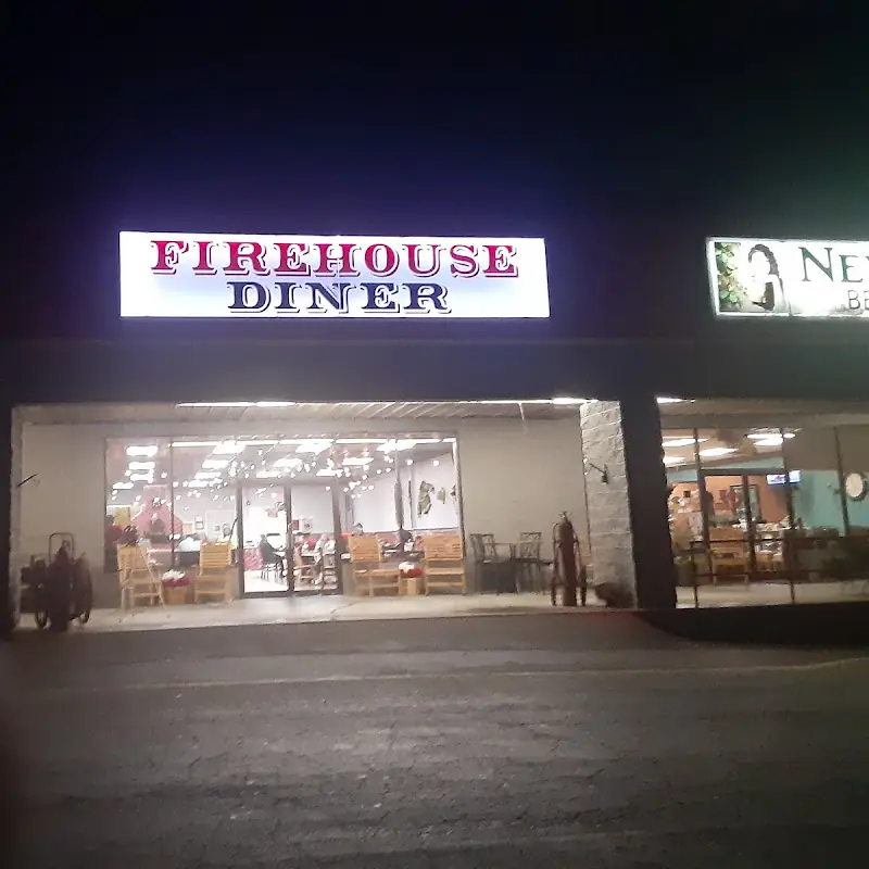 Papi's Place at Firehouse Diner