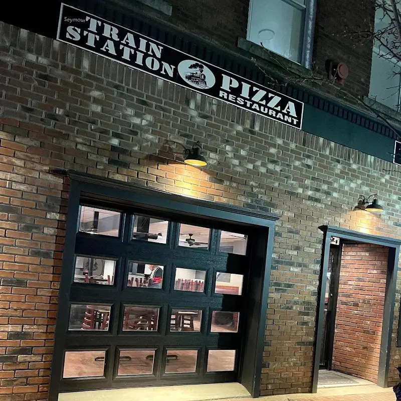 Seymour Train Station Pizza