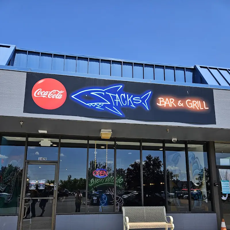 Stacks Bar & Grill