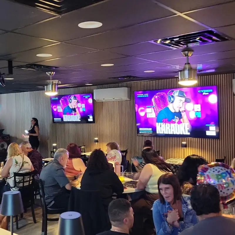 Cyber Pizza Cafe