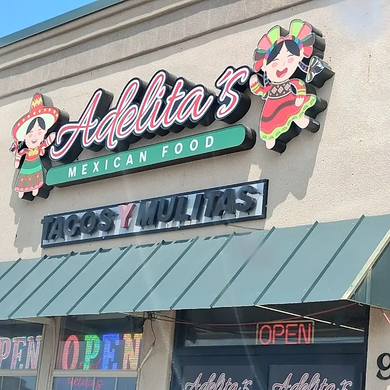 Pollo en Salsa Roja Gordita