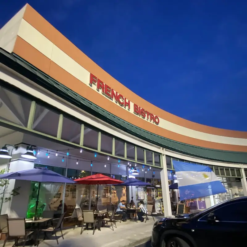 Filet Mignon with Black Pepper Sauce