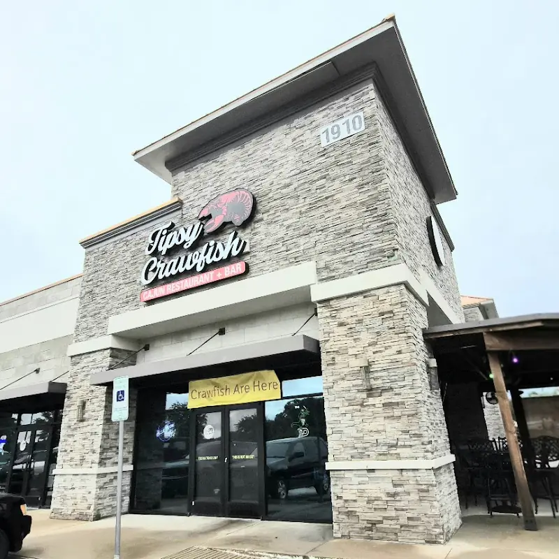 Tipsy Crawfish - Cajun Restaurant + Bar