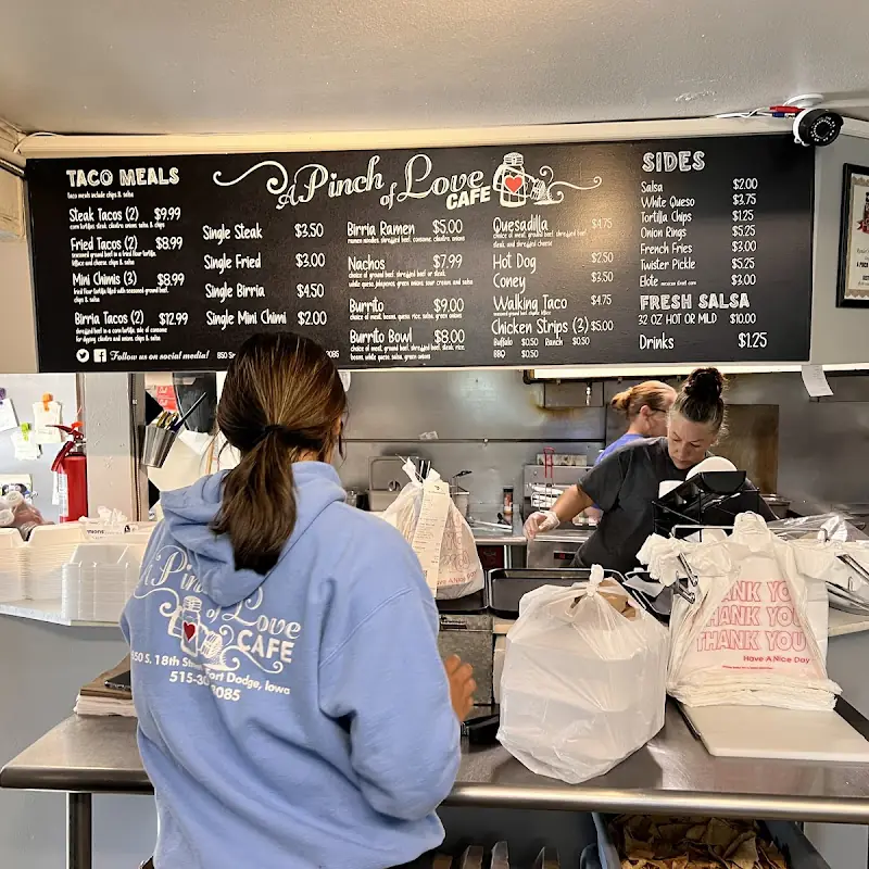 A Pinch Of Love Cafe