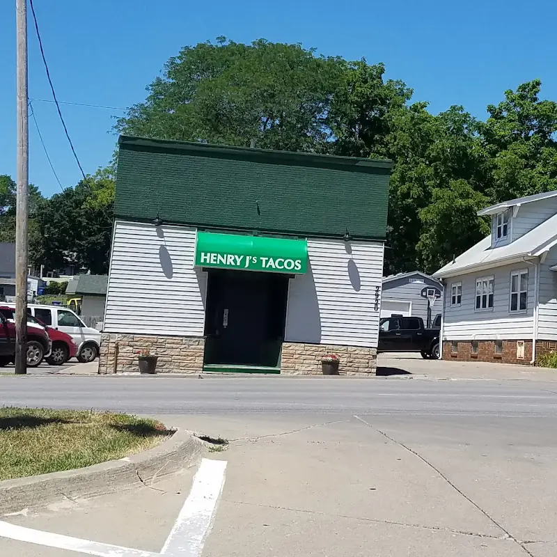 Henry J's Taco House