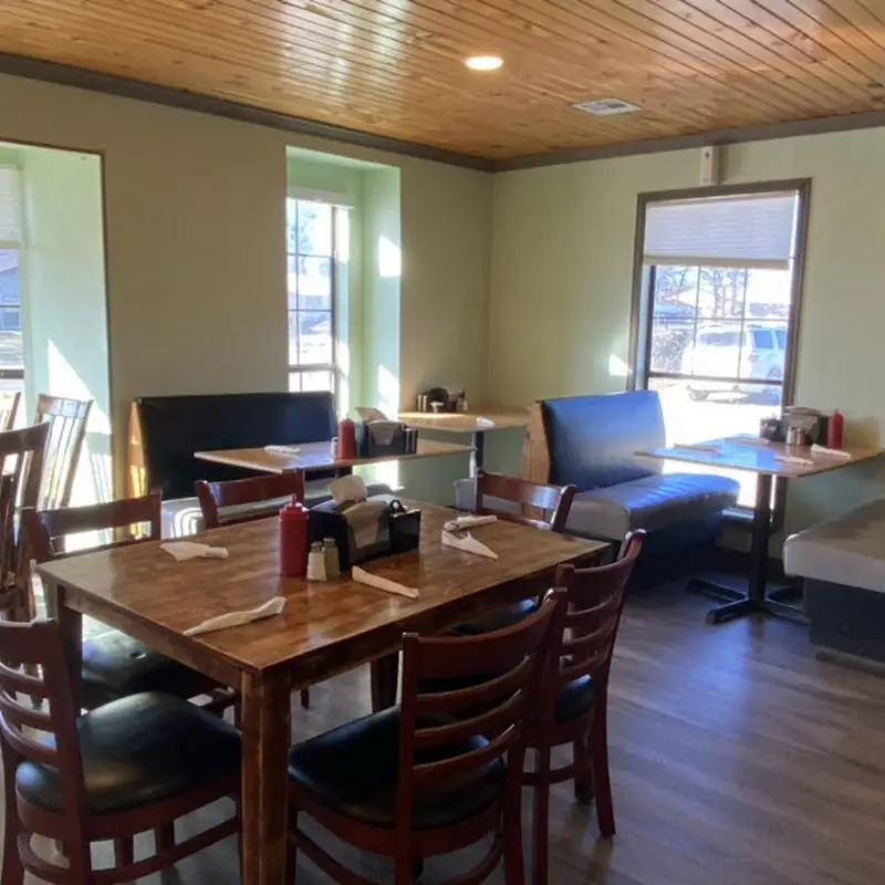 Dawns Place Cafe on Texanna