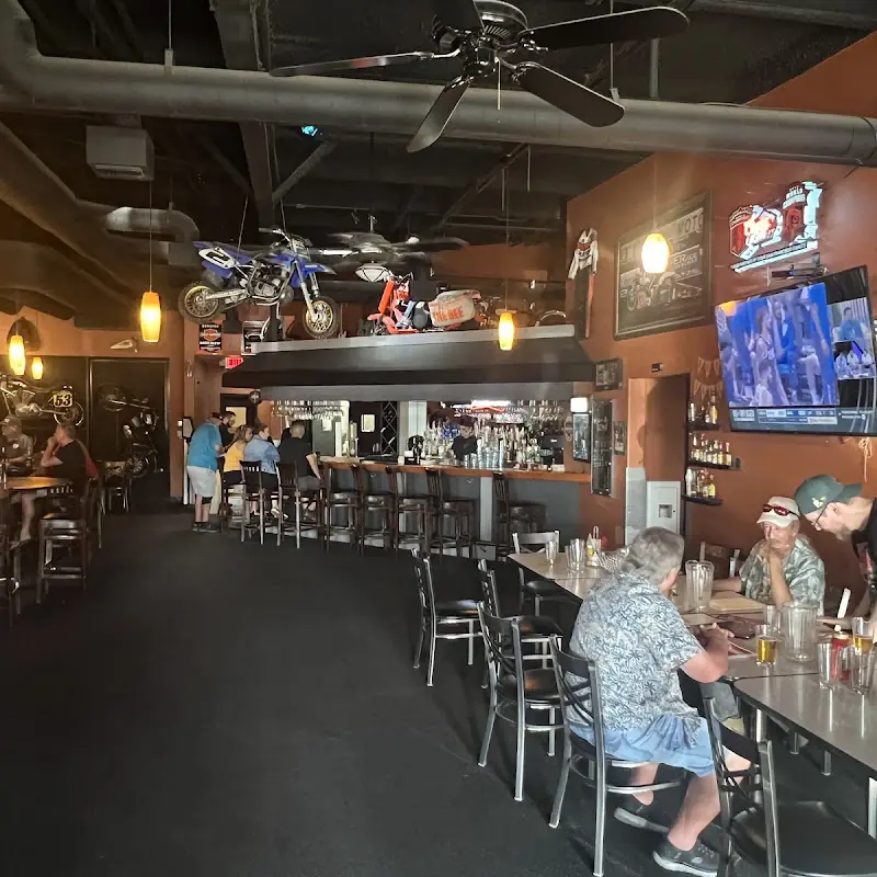 Michael's Pizza Bar and Grill