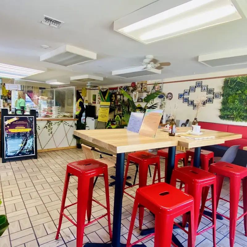 Mo's Island Spice Authentic Jamaican Cuisine