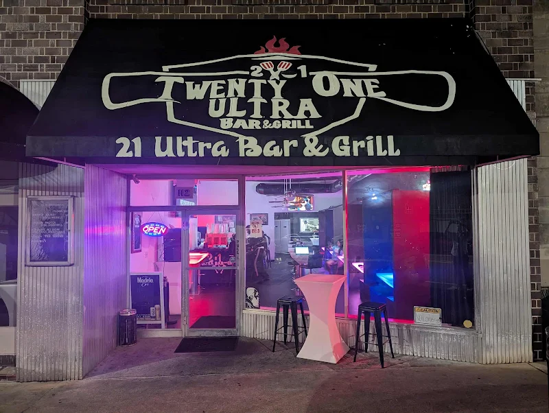 Twenty One Ultra Bar & Grill