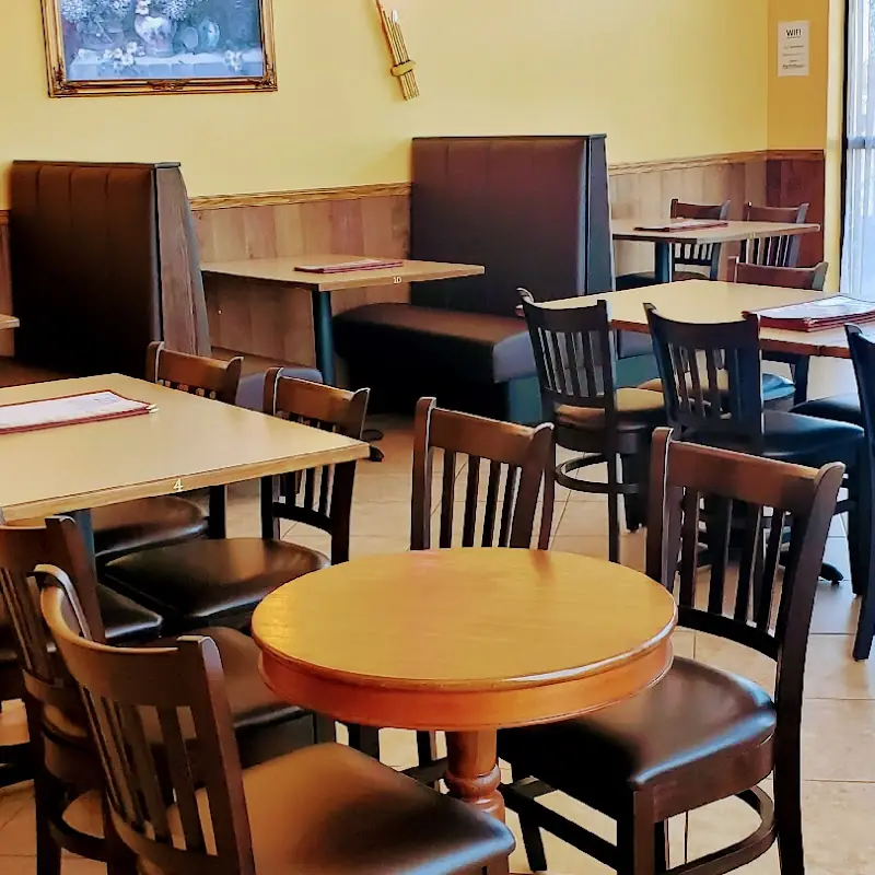 Tip's Thai House