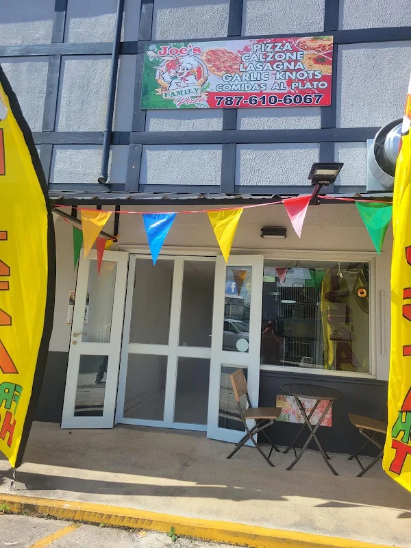 Joe's Family Pizza