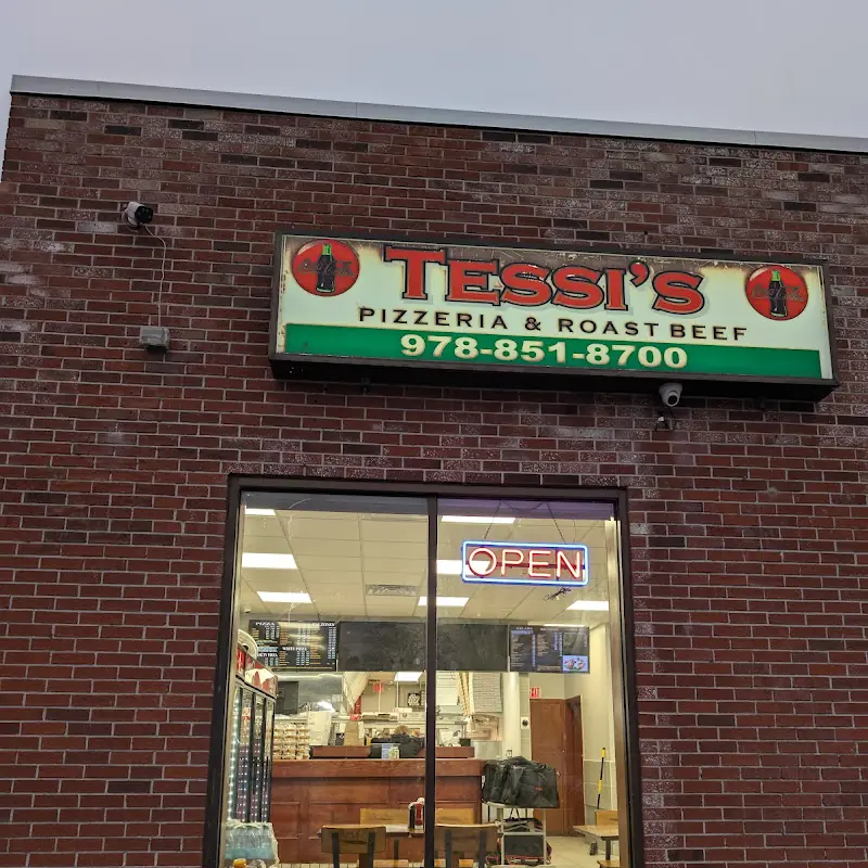 Tessi’s Pizza & Roast Beef