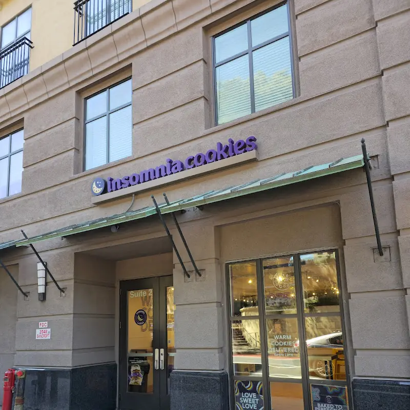 Insomnia Cookies