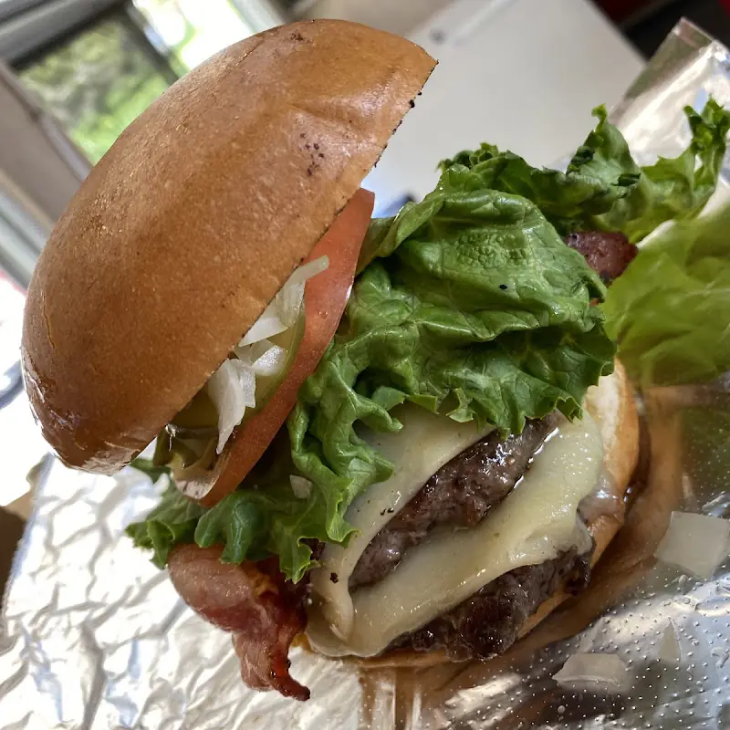 Green Meadows Grill