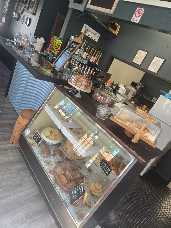 Spoons Bakery & Mini Golf