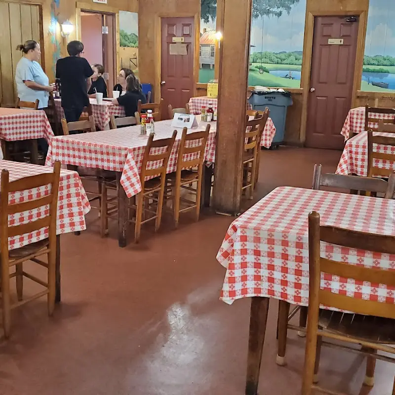 Big D's B-B-Q Barn