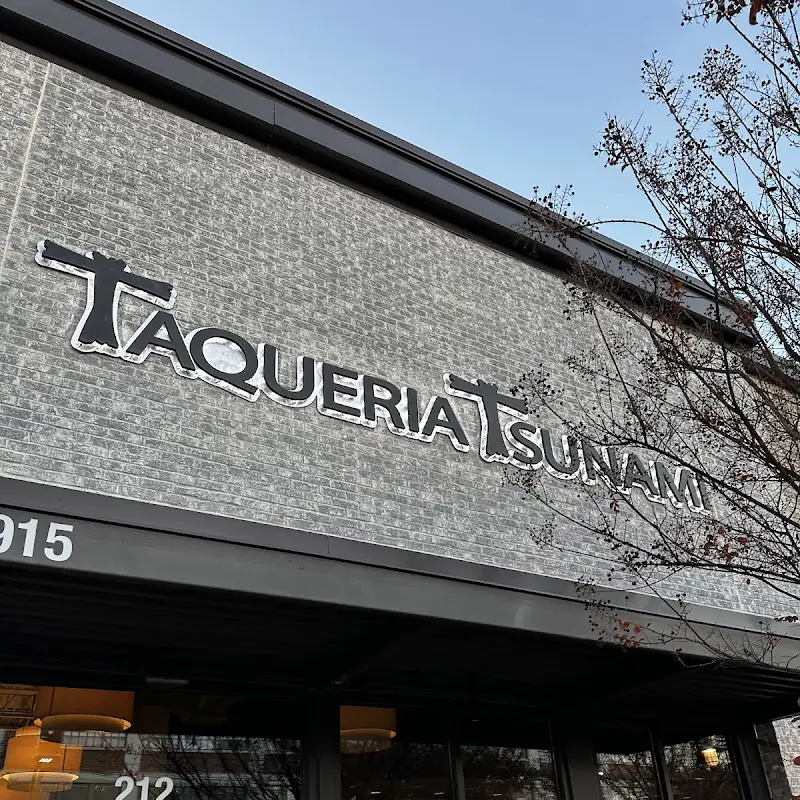 Taqueria Tsunami
