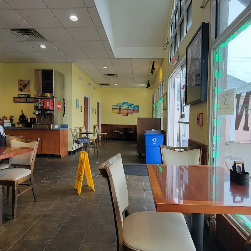 Mad Mike’s Cheesesteaks & Salads