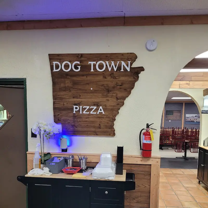 Dog Town Pizza
