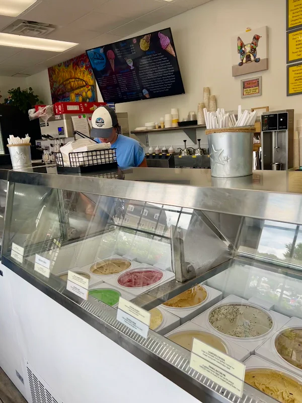 Lift Bridge Ice Cream