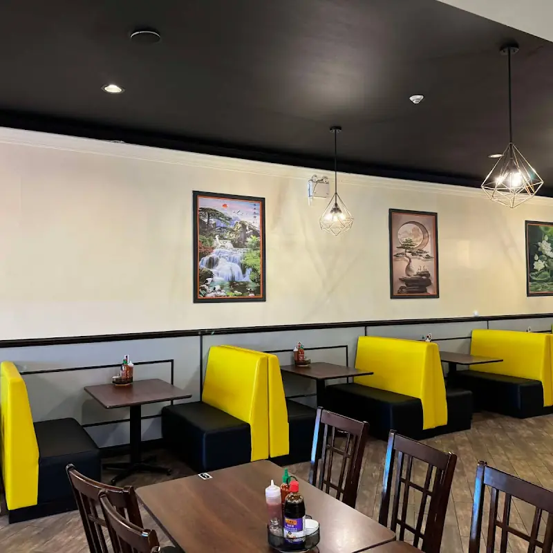 Pho PAPA Vietnamese Restaurant