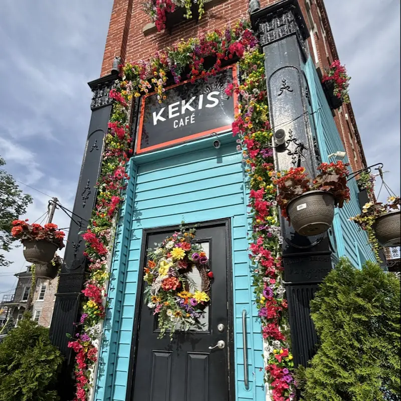 Kekis Café