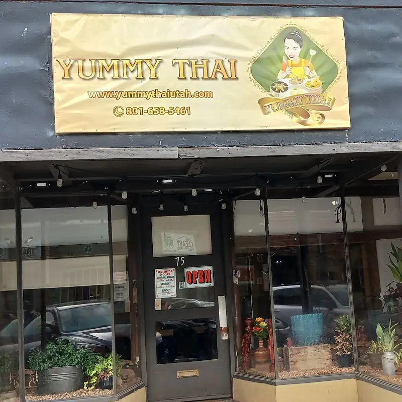 YUMMY THAI