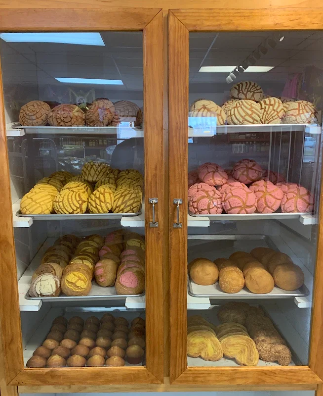 La Flor Bakery