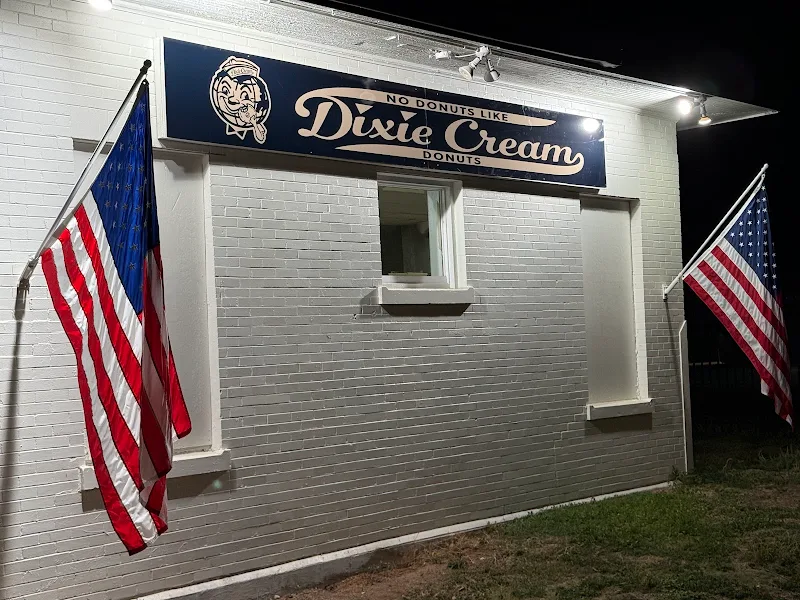 Manske Roll Bakery & Dixie Cream
