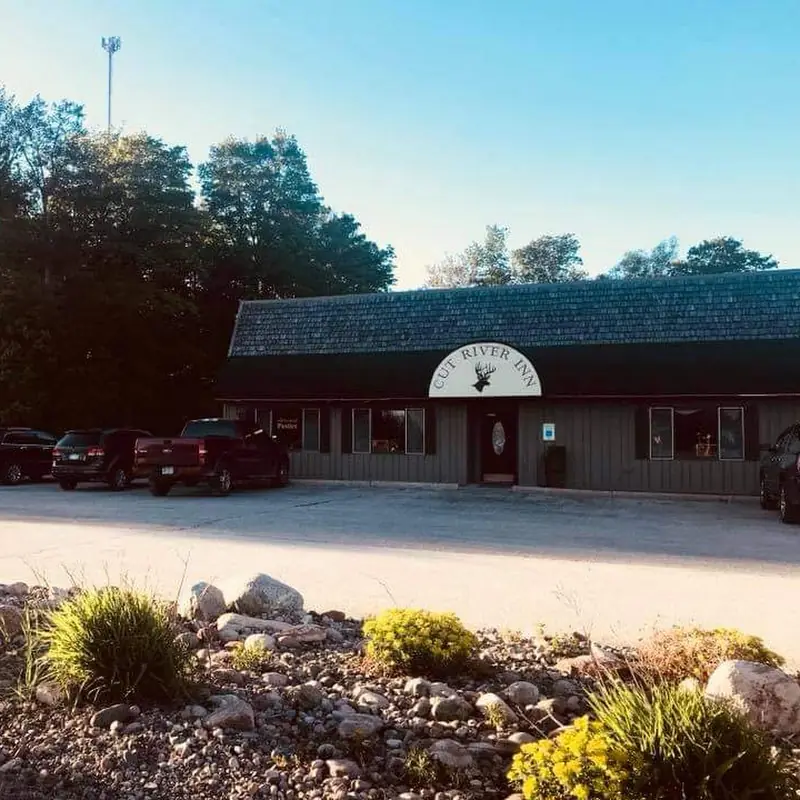 Cut River Inn
