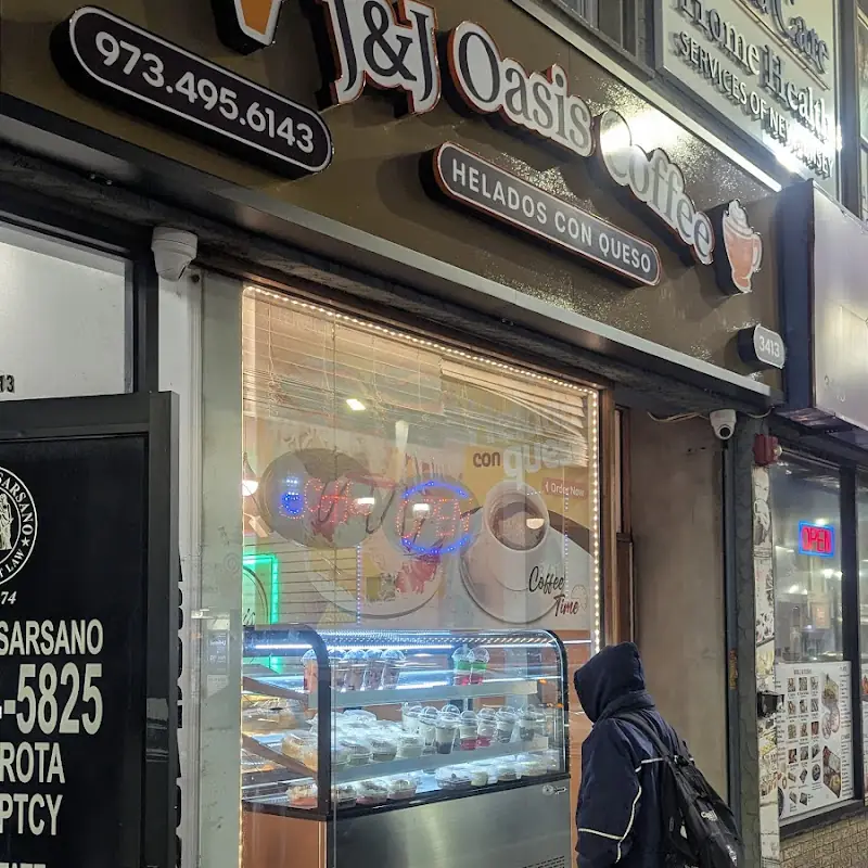 Oasis Helados Con Queso & Coffee