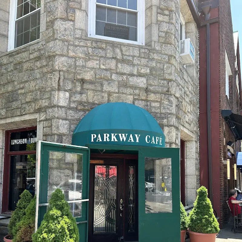 Parkway Café